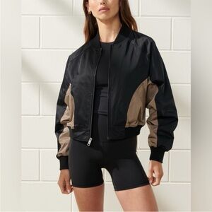 Abercrombie & Fitch Black and Tan Silk Bomber Jacket
